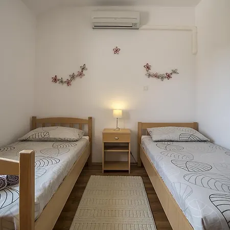 Villa Villa Maslinica *