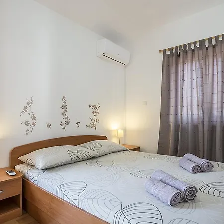 Villa Villa Maslinica